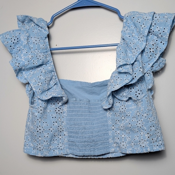 BCBGeneration Light Blue Eyelet Embroidered Ruffle Crop Top Romantic Cottagecore - Picture 7 of 8